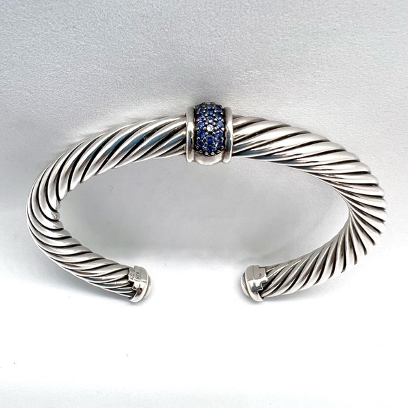 David Yurman Sterling Silver and Pave Blue Sapphire Station Bracelet - Picture 4 of 13